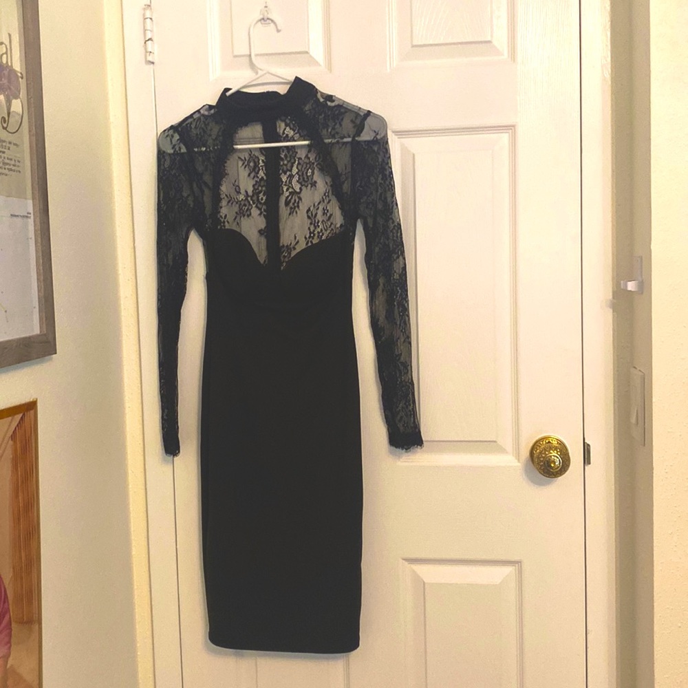 Fashion Nova lace sleeve retro top cocktail dress